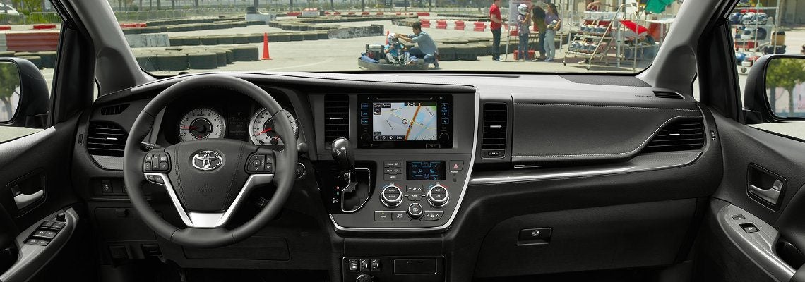 2016 Toyota Sienna Interior Console