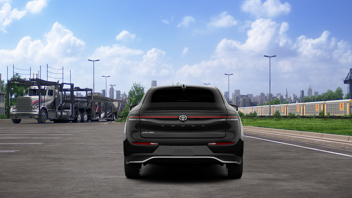 2026 Toyota Toyota Crown XLE