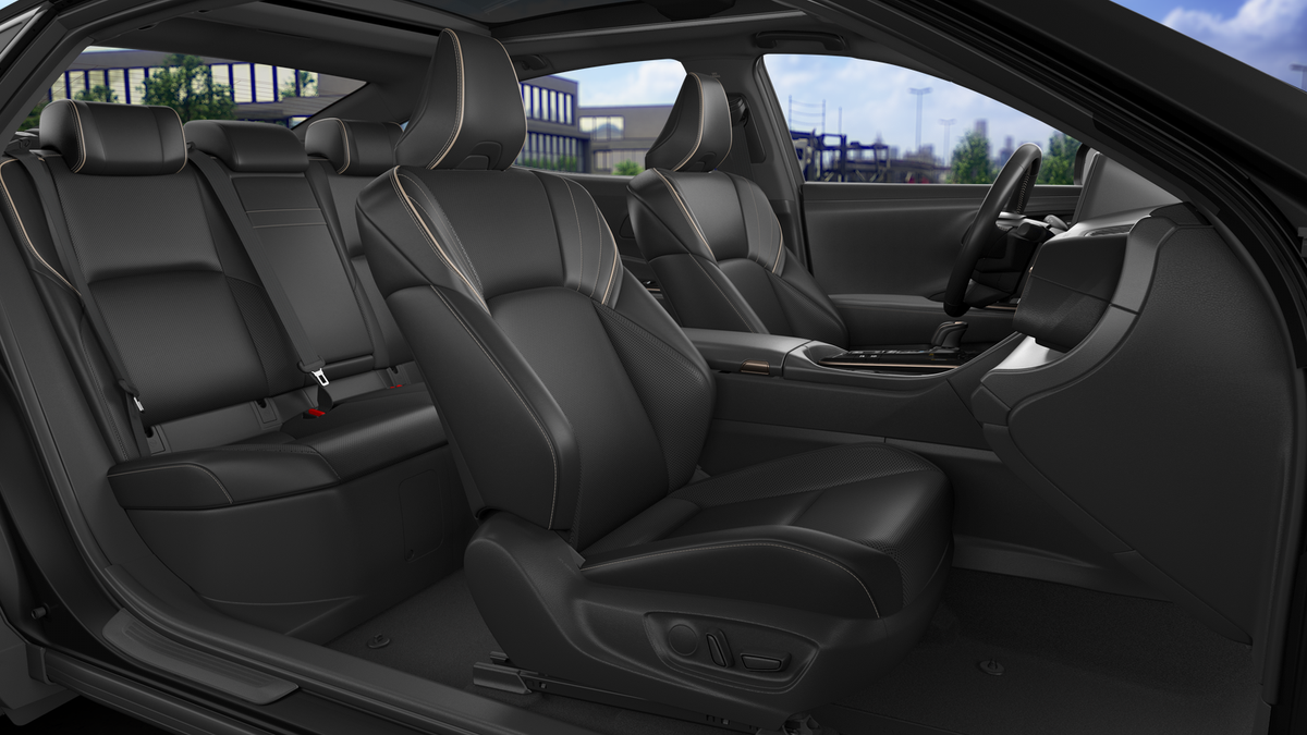 2026 Toyota Toyota Crown Nightshade