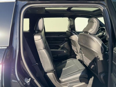 2022 Jeep Grand Cherokee L Overland 4x4