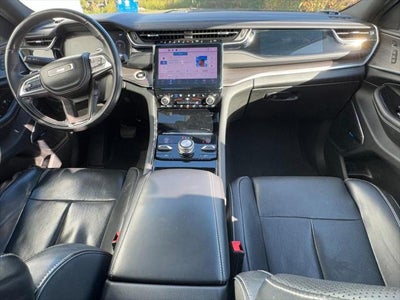 2022 Jeep Grand Cherokee L Overland 4x4