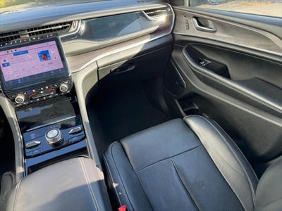 2022 Jeep Grand Cherokee L Overland 4x4