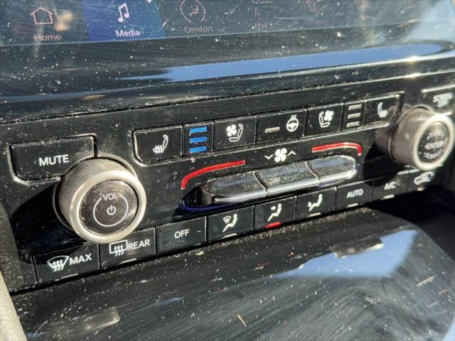 2022 Jeep Grand Cherokee L Overland 4x4