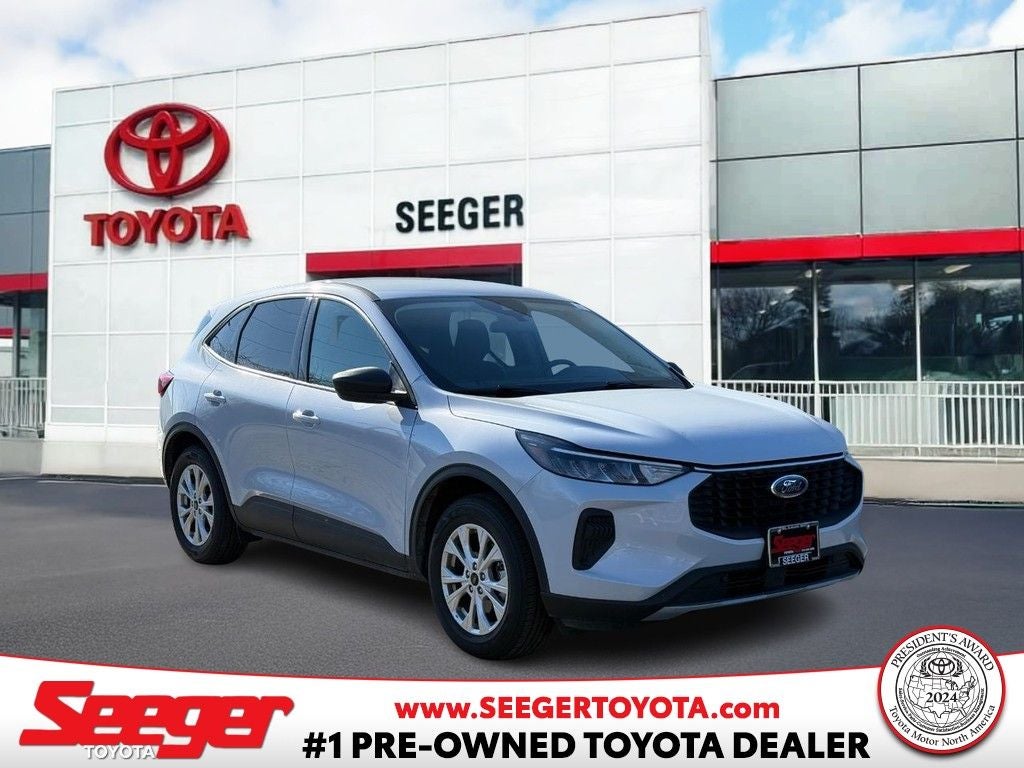 2025 Ford Escape Active