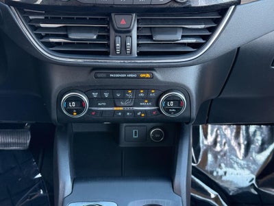 2020 Ford Escape Titanium Hybrid AWD