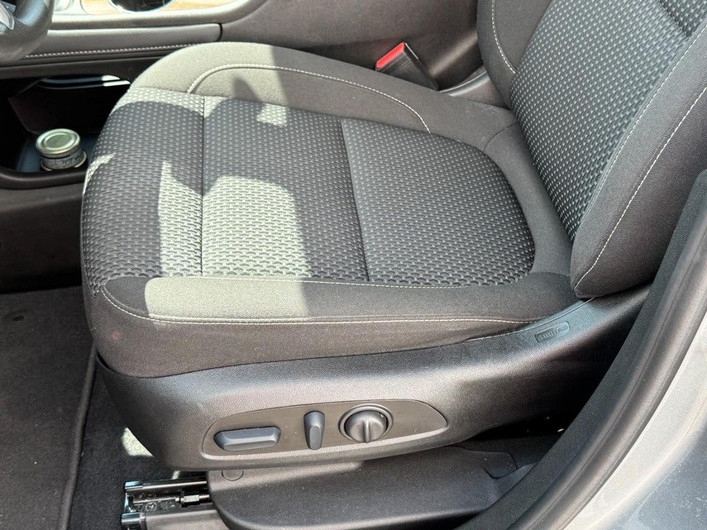 2023 GMC Acadia FWD 4dr SLE