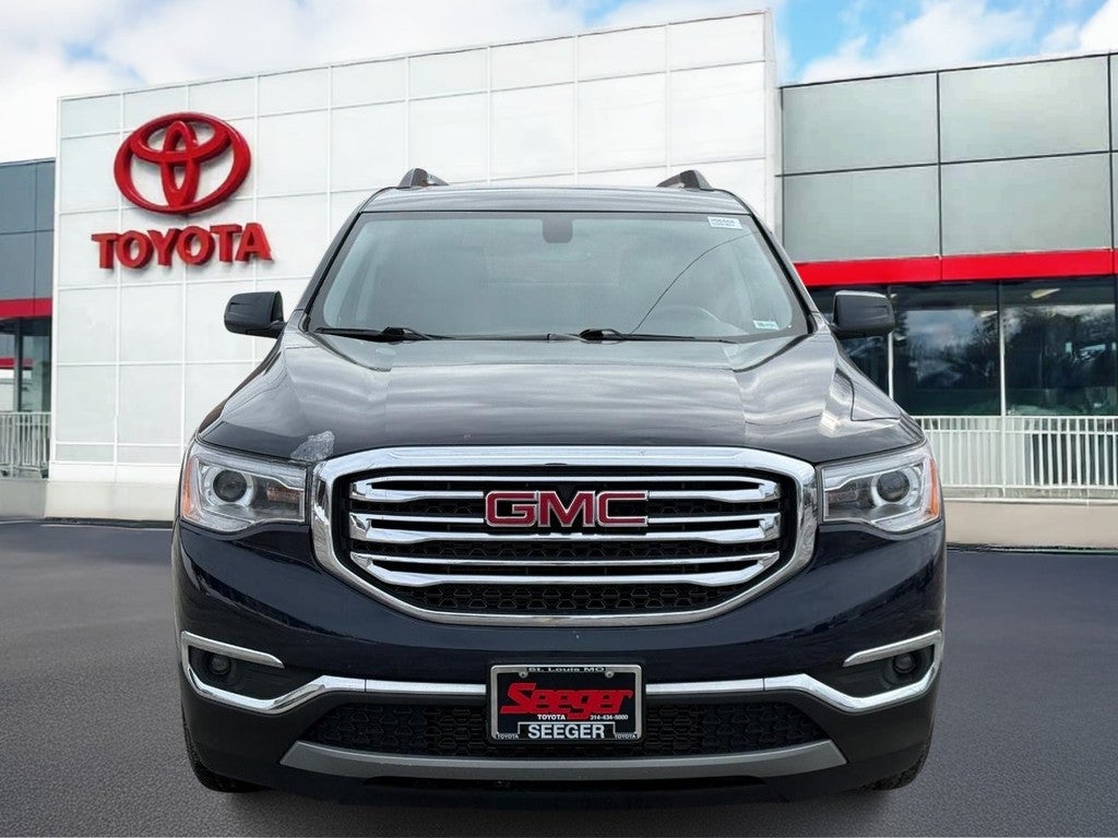 2017 GMC Acadia FWD 4dr SLT w/SLT-1