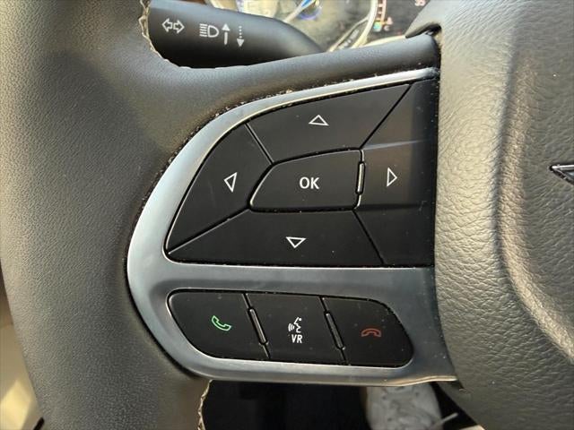 2024 Chrysler Pacifica Limited FWD