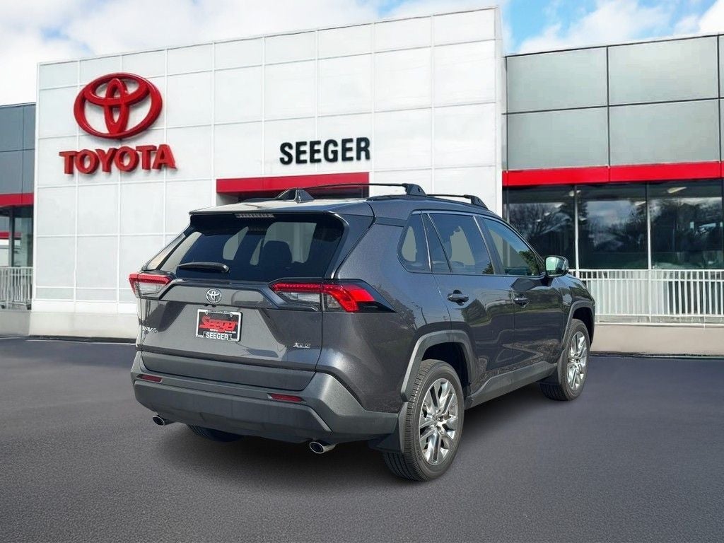 2024 Toyota RAV4 XLE Premium