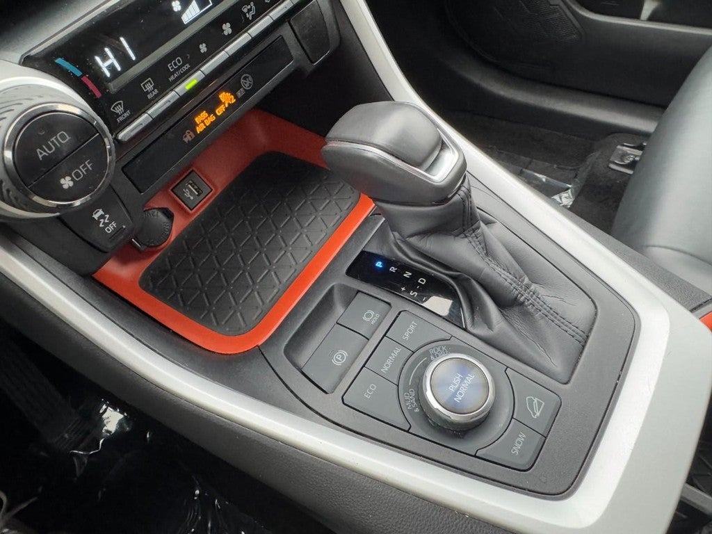 2024 Toyota RAV4 Adventure AWD (Natl)