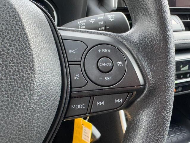 2025 Toyota RAV4 Hybrid LE AWD (Natl)