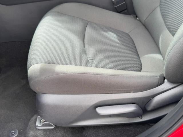 2025 Toyota RAV4 Hybrid LE AWD (Natl)