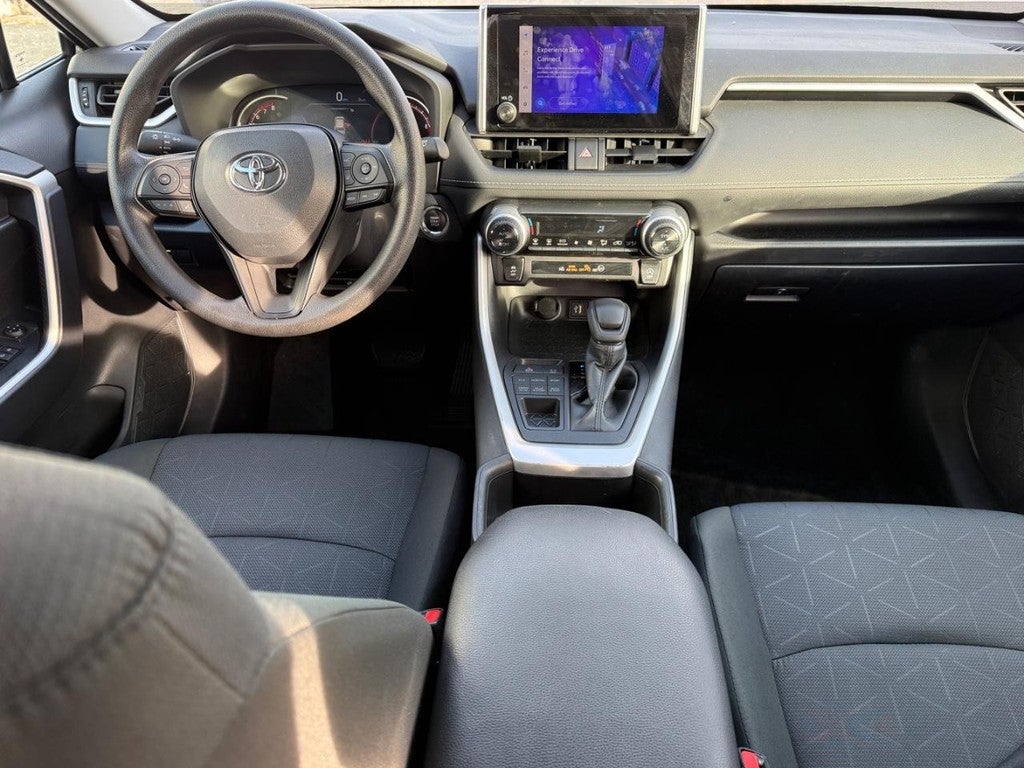 2025 Toyota RAV4 XLE AWD (Natl)