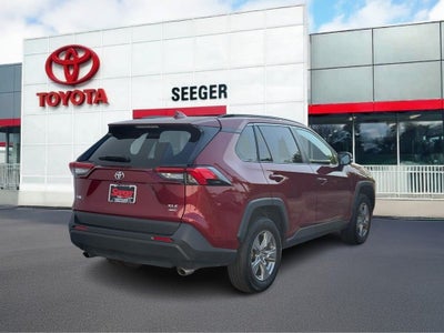 2025 Toyota RAV4 XLE