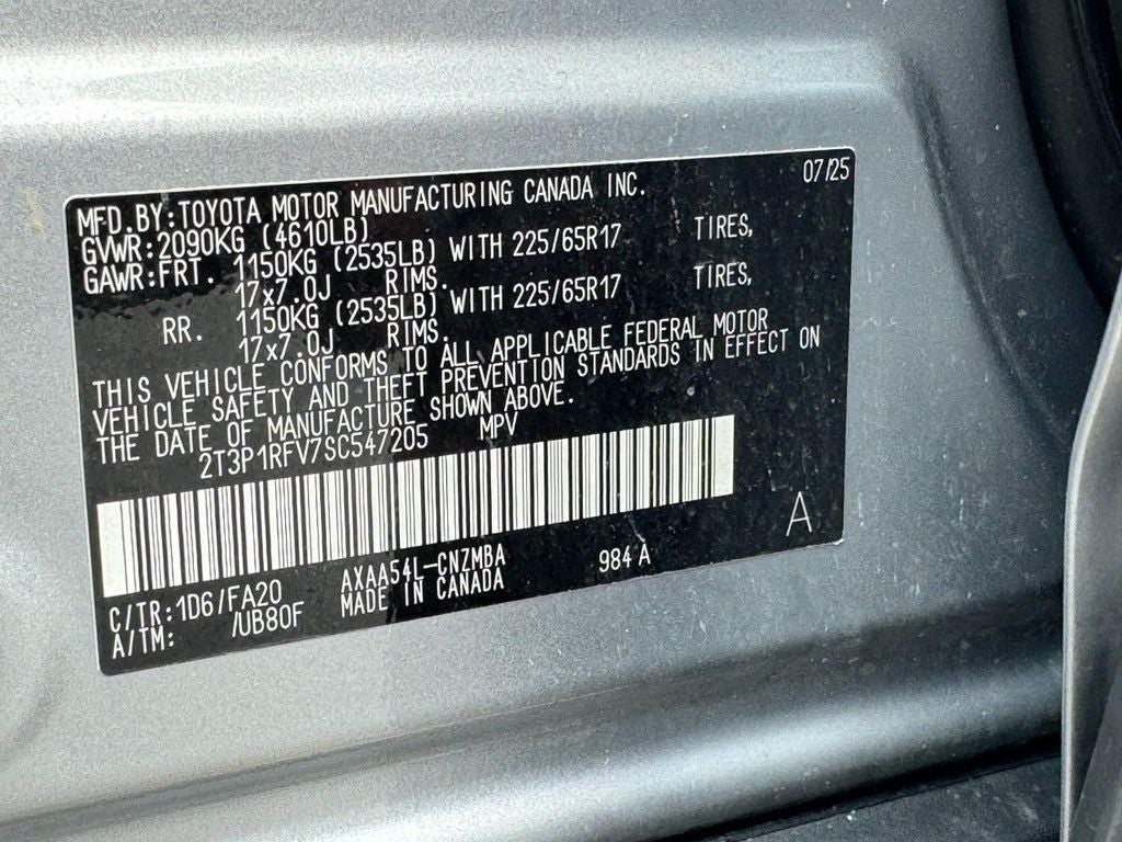 2025 Toyota RAV4 XLE