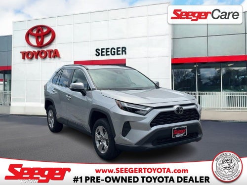 2025 Toyota RAV4 XLE
