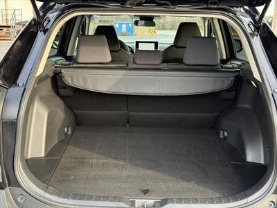 2025 Toyota RAV4 XLE AWD (Natl)