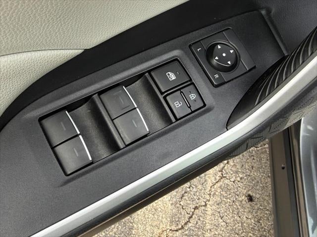 2023 Toyota RAV4 XLE FWD (Natl)