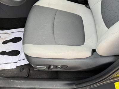 2023 Toyota RAV4 XLE FWD (Natl)