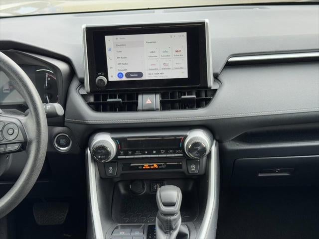 2025 Toyota RAV4 XLE FWD (Natl)