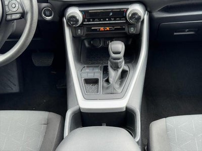 2025 Toyota RAV4 XLE FWD (Natl)