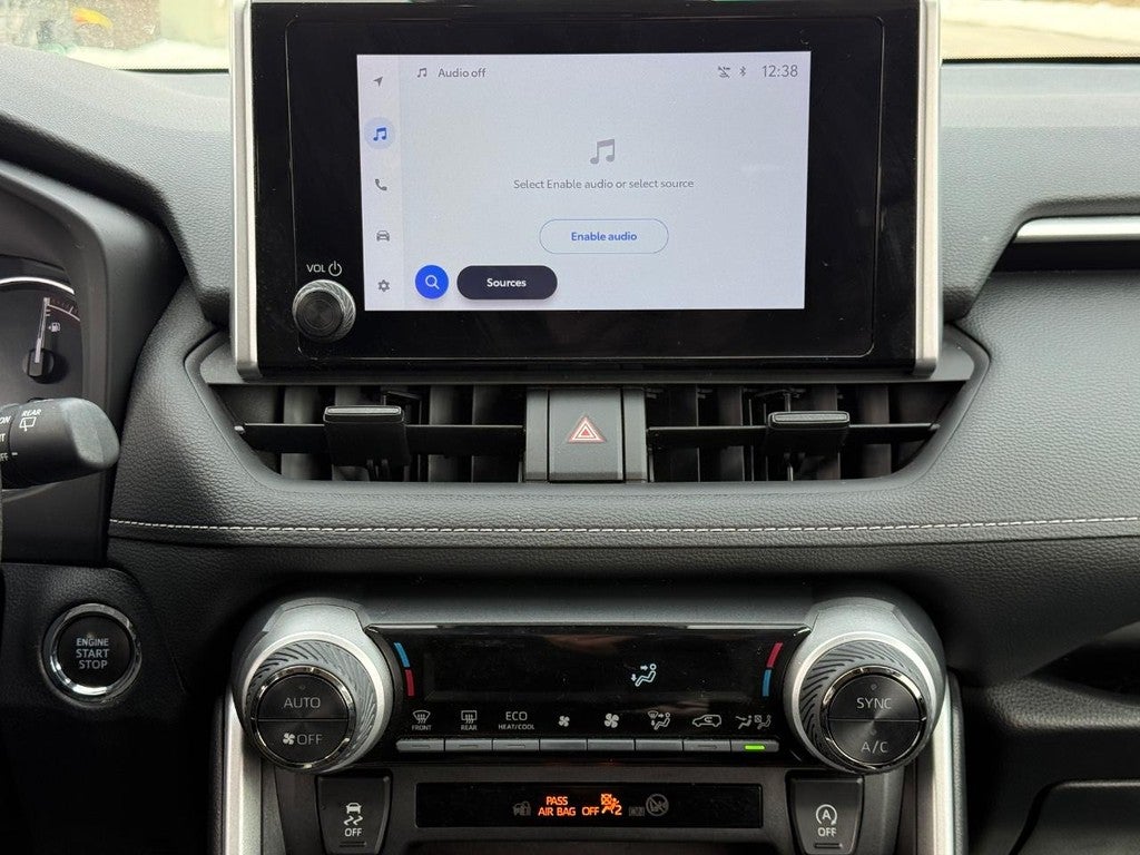 2024 Toyota RAV4 XLE FWD (Natl)