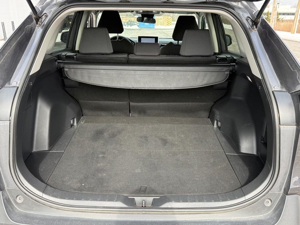 2024 Toyota RAV4 XLE FWD (Natl)