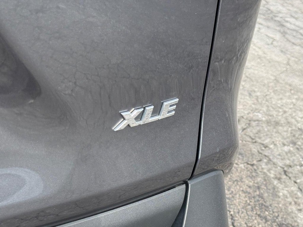 2024 Toyota RAV4 XLE FWD (Natl)