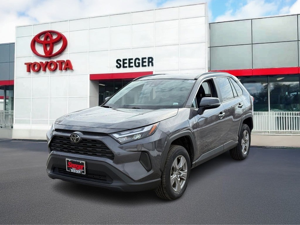 2024 Toyota RAV4 XLE FWD (Natl)
