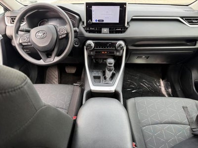 2024 Toyota RAV4 XLE FWD (Natl)