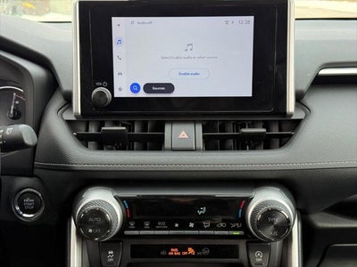 2024 Toyota RAV4 XLE FWD (Natl)