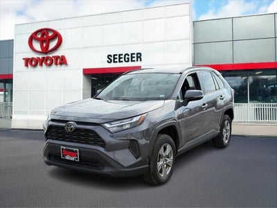 2024 Toyota RAV4 XLE FWD (Natl)