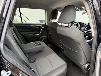 2024 Toyota RAV4 XLE FWD (Natl)