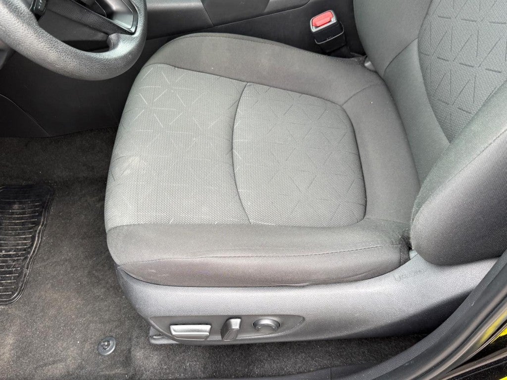 2024 Toyota RAV4 XLE FWD (Natl)