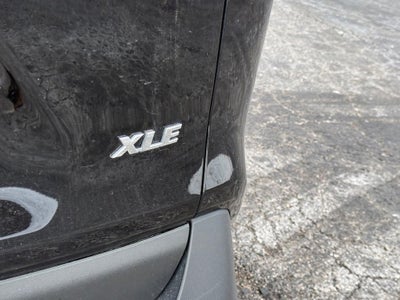 2025 Toyota RAV4 XLE FWD (Natl)