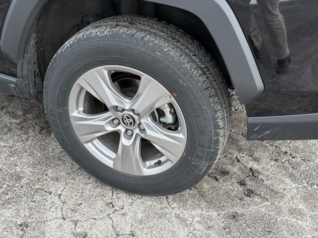 2025 Toyota RAV4 XLE FWD (Natl)