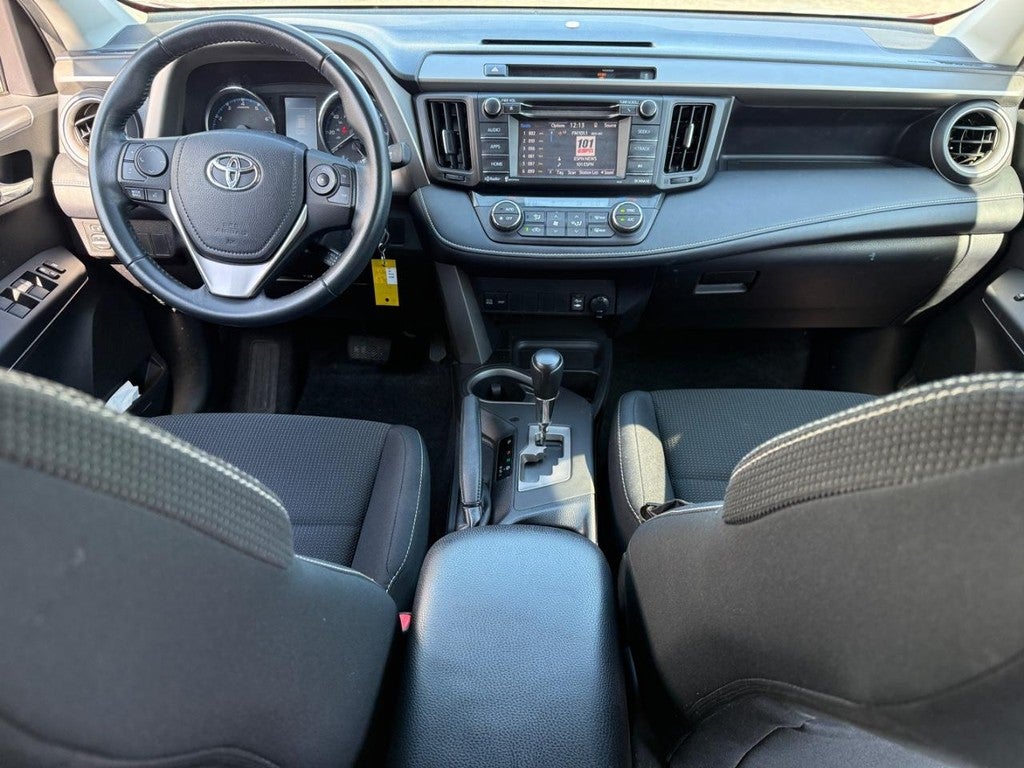 2016 Toyota RAV4 FWD 4dr XLE (Natl)