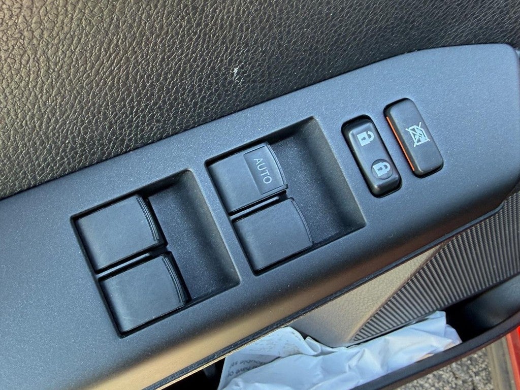 2016 Toyota RAV4 FWD 4dr XLE (Natl)