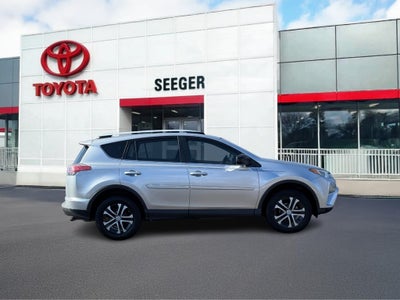 2016 Toyota RAV4 FWD 4dr LE (Natl)