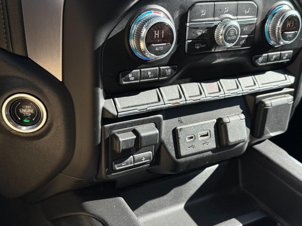 2019 GMC Sierra 1500 4WD Crew Cab 147" SLT