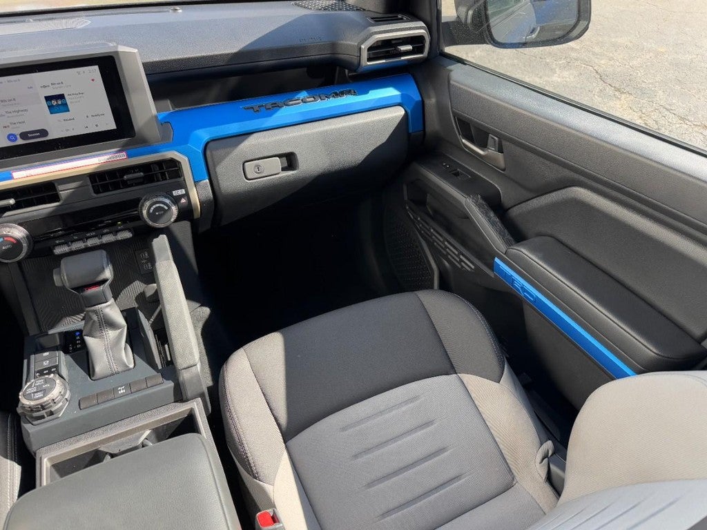 2025 Toyota Tacoma 4WD Double Cab Bed (Natl)