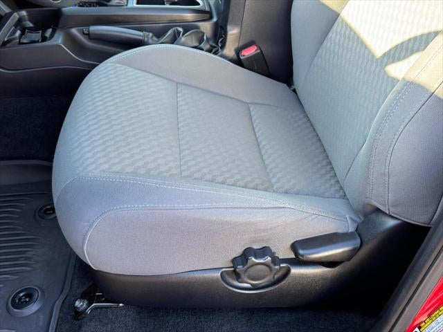 2023 Toyota Tacoma 2WD Double Cab 6' Bed V6 AT (Natl)