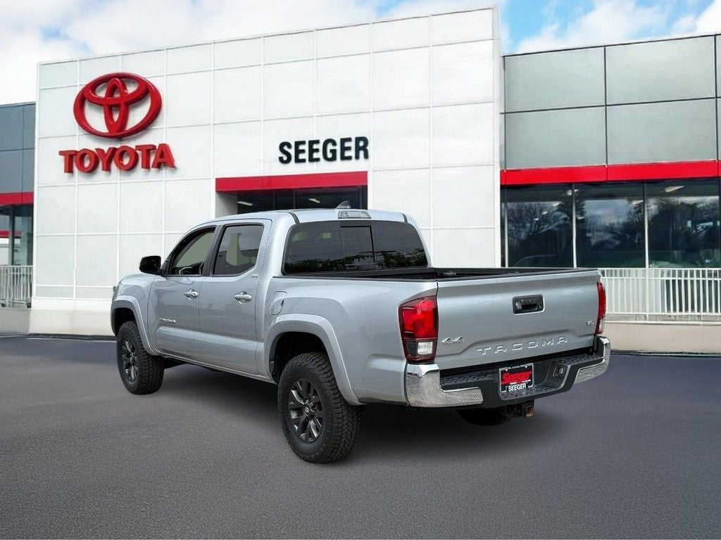 2022 Toyota Tacoma SR5 V6