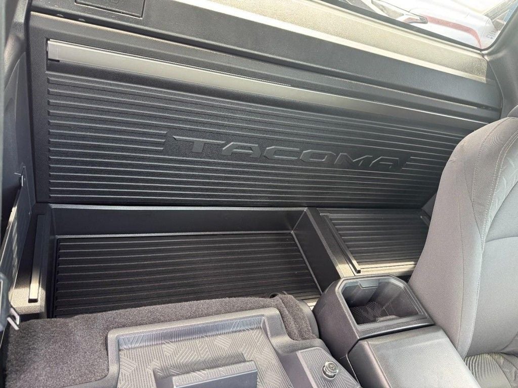 2025 Toyota Tacoma SR