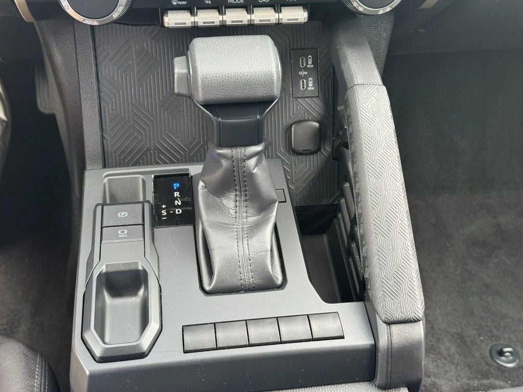 2025 Toyota Tacoma SR