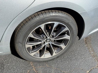 2018 Toyota Avalon XLE