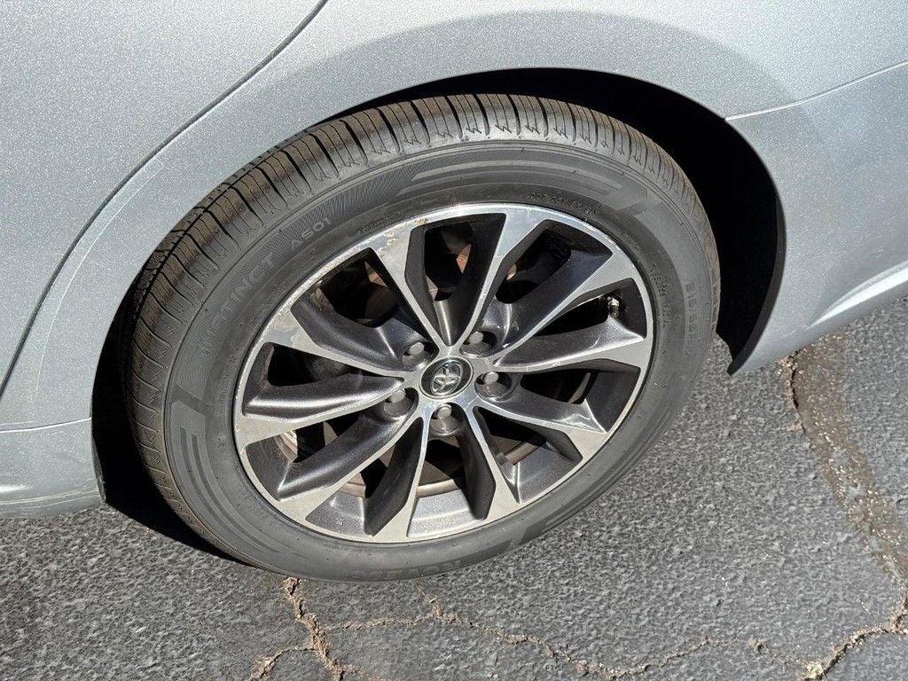 2018 Toyota Avalon XLE