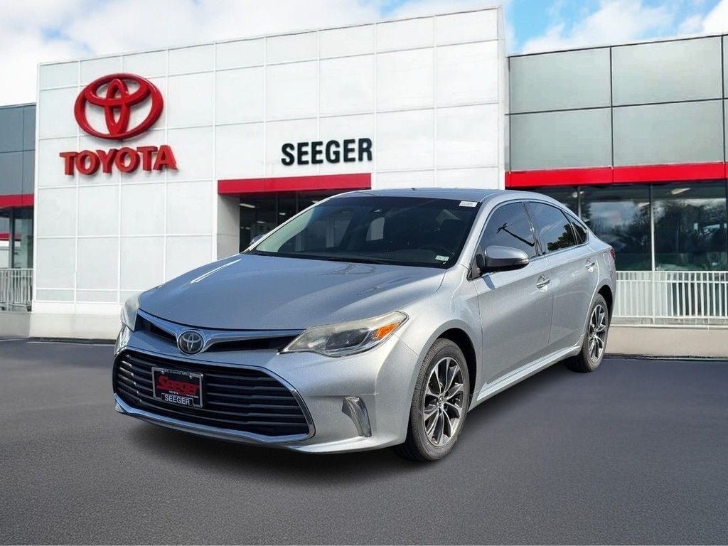 2018 Toyota Avalon XLE