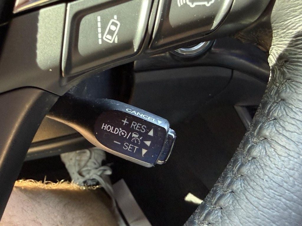 2018 Toyota Avalon XLE