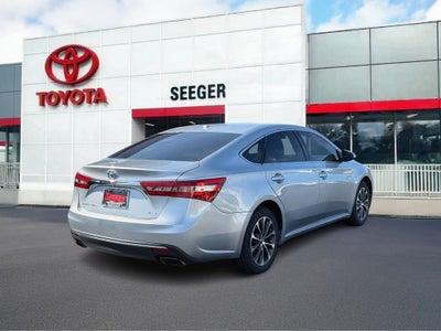 2018 Toyota Avalon XLE